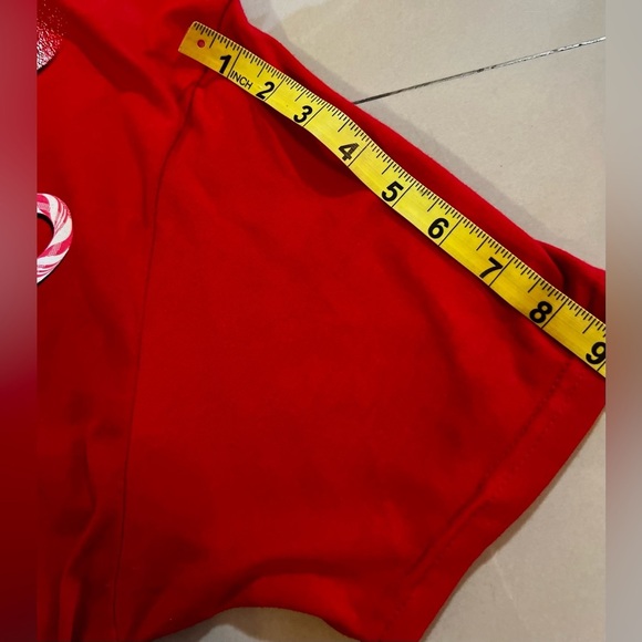 Ugly Christmas Men's 'Gold Buckle Santa' Short Sleeve T-Shirt Red Size M (38-40) - Picture 16 of 16